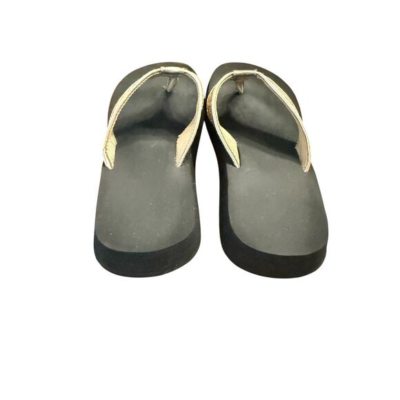 Yellow Box Feliks Flip Flop Sz. 8 Gold Glitter Straps Resort Vacation Beach - Picture 8 of 15